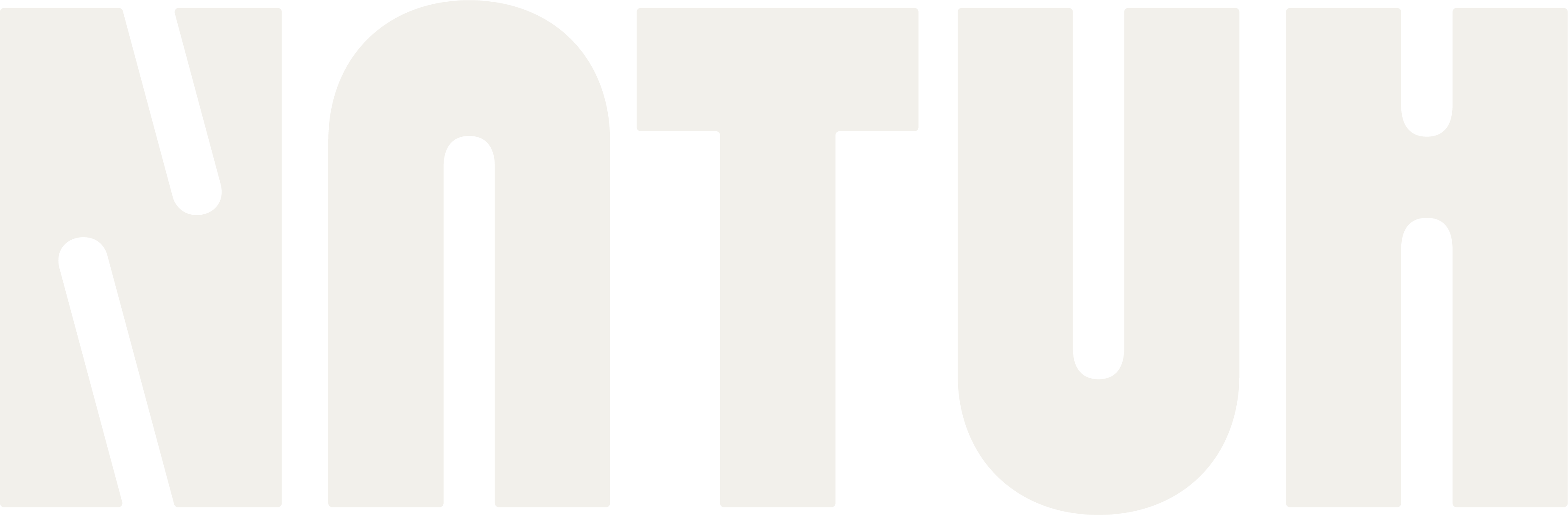 natuh logo